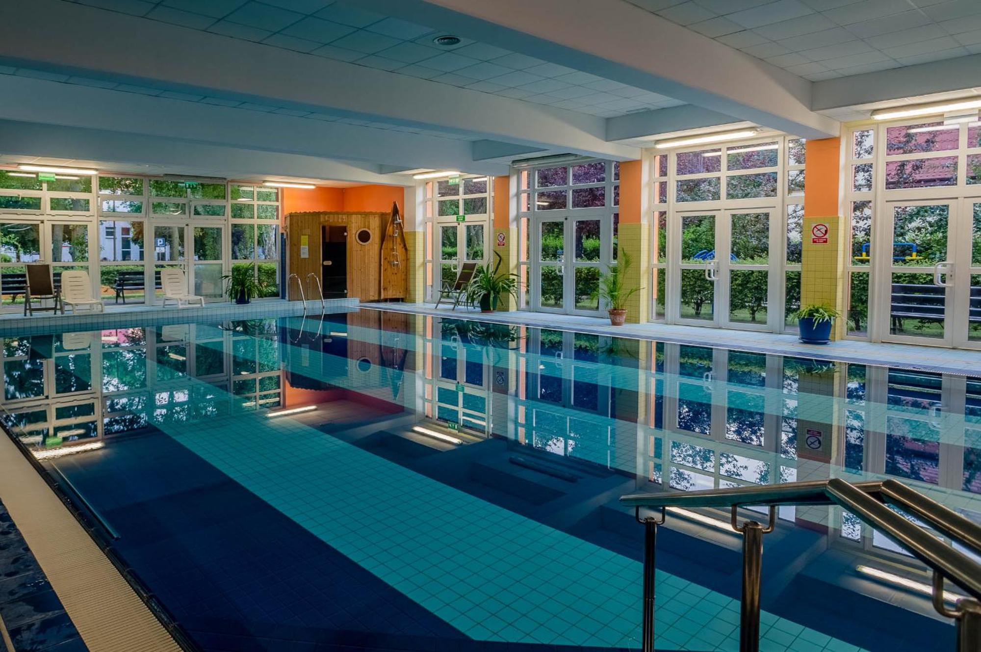 Hotel *** Nat 코워브제크 외부 사진