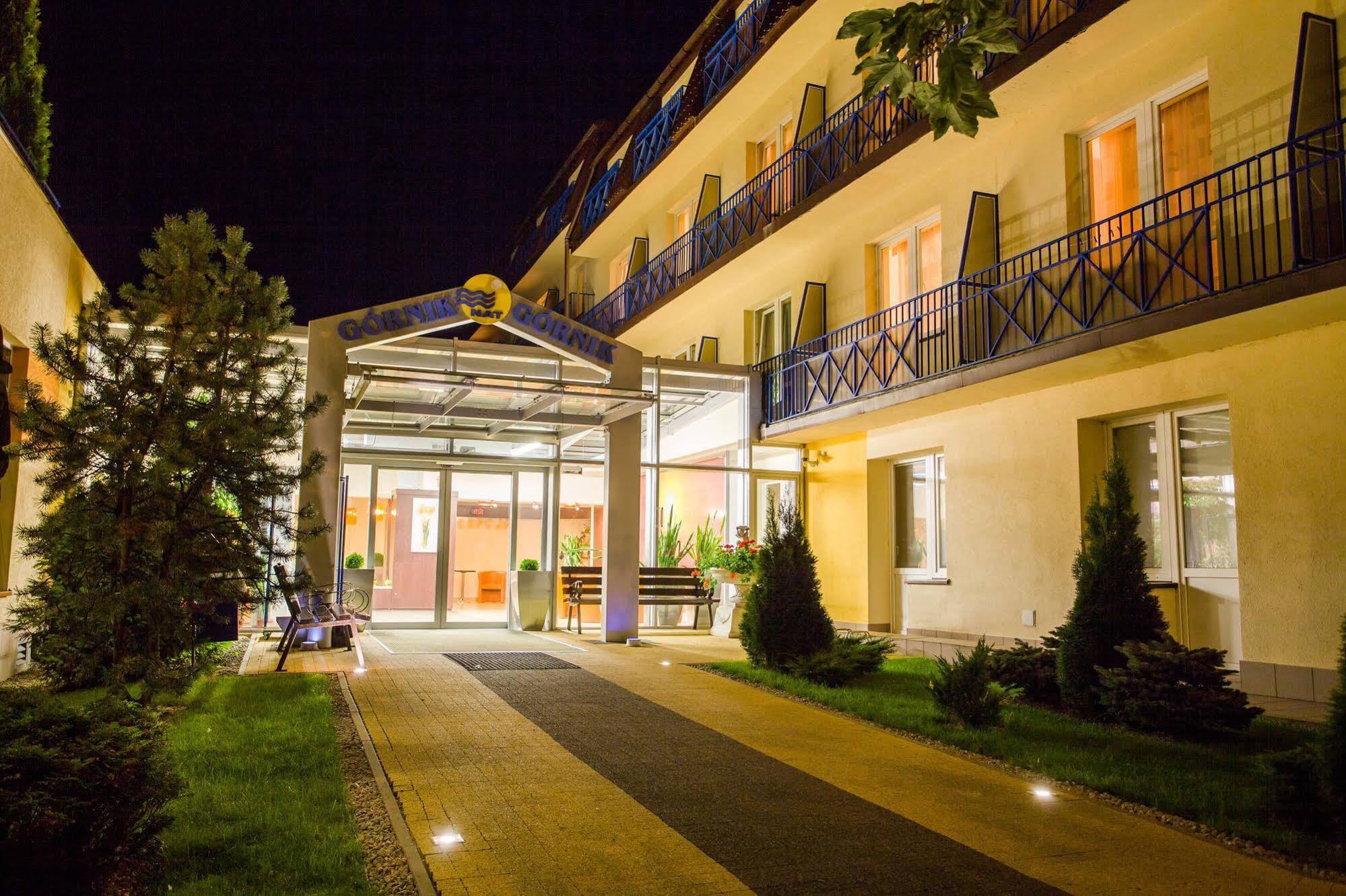 Hotel *** Nat 코워브제크 외부 사진