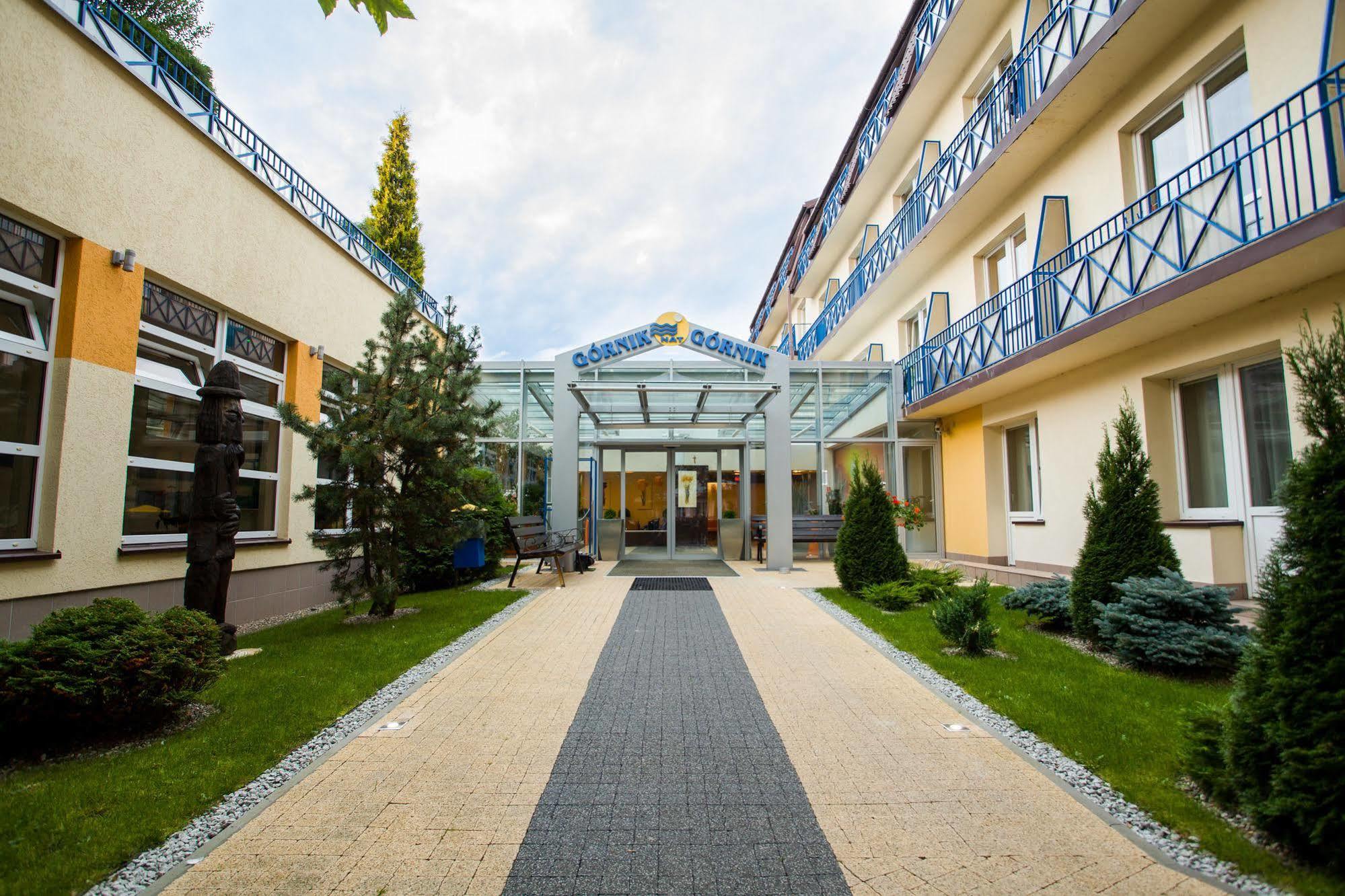 Hotel *** Nat 코워브제크 외부 사진